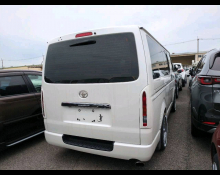 Toyota Hiace Van 2012