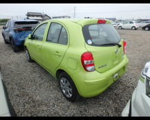 Nissan March 2013