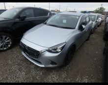 Mazda Mazda2 Sedan 2022