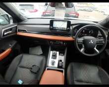 Mitsubishi Outlander 2023