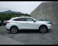 Toyota Harrier Hybrid 2024