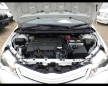 Toyota Corolla Axio 2013