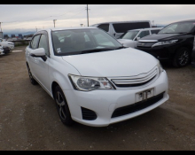 Toyota Corolla Axio 2013