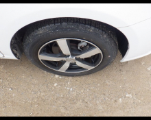 Toyota Corolla Axio 2013