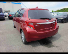 Toyota Vitz 2015