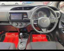 Toyota Vitz 2016