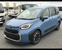 Toyota Sienta 2023