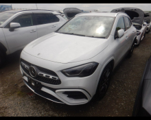 Mercedes Benz GLA-class 2023
