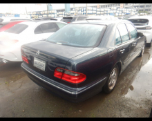 Mercedes Benz E-Class 2001