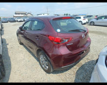 Mazda Mazda2 2021