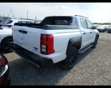 Mitsubishi Triton 2025