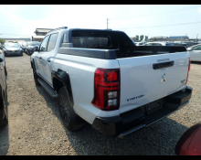 Mitsubishi Triton 2025
