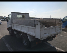 Hino Dutro 2013