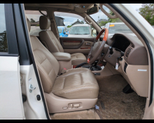 Toyota Land Cruiser 100 2001