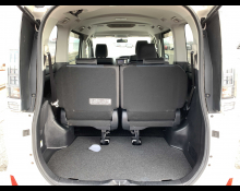 Toyota Voxy 2016