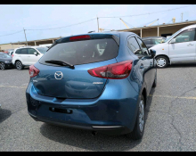 Mazda Mazda2 2022