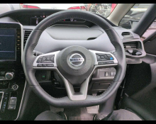 Nissan Serena 2022