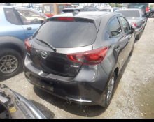 Mazda Mazda2 2022