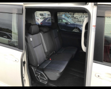 Toyota Noah 2015