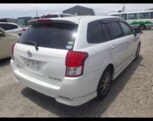 Toyota Corolla Fielder 2013