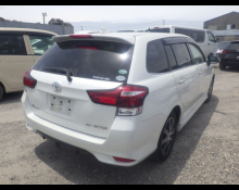 Toyota Corolla Fielder 2016