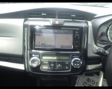 Toyota Corolla Axio 2016