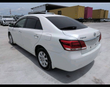 Toyota Premio 2016