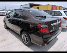 Toyota Corolla Axio 2016