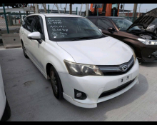 Toyota Corolla Fielder 2013