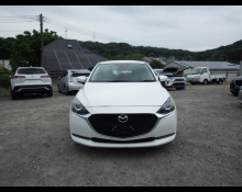 Mazda Mazda2 2021