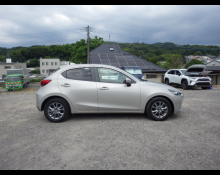 Mazda Mazda2 2023