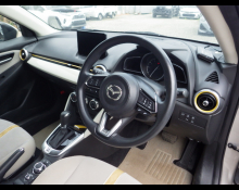 Mazda Mazda2 2023