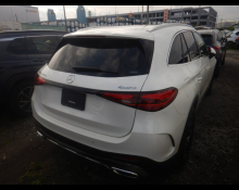 Mercedes Benz GLC-class 2023