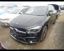 Mercedes Benz GLA-class 2024