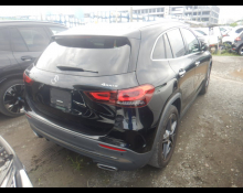 Mercedes Benz GLA-class 2023