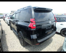 Toyota Land Cruiser Prado 2023