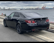 Toyota Crown 2016