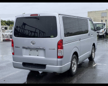 Toyota Hiace Van 2016