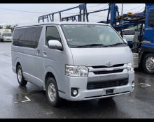Toyota Hiace Van 2016