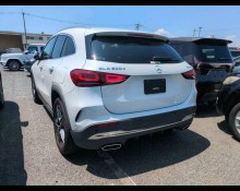 Mercedes Benz GLA-class 2023