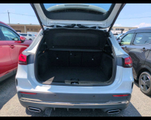 Mercedes Benz GLA-class 2023