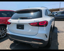 Mercedes Benz GLA-class 2023