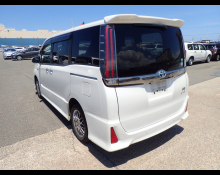 Toyota Noah 2019