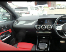 Mercedes Benz GLA-class 2023