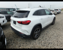 Mercedes Benz GLA-class 2023
