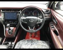Toyota Harrier 2016