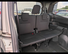 Toyota Voxy 2023