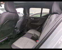 Volvo XC40 2024