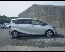 Toyota Sienta 2022