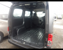Nissan NV200 2021